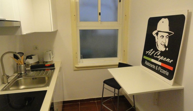 Apartment Travessa das Mercês Lisboa - Apt 35490