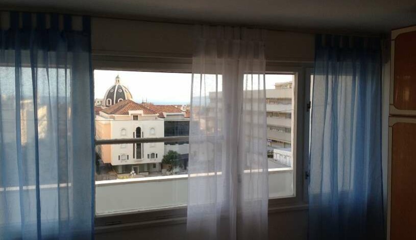 Apartment Trg Hrvatske bratske zajednice Split - Apt 32011