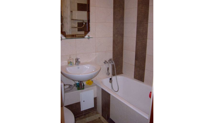 Apartment Triokhsviatytelska Kiev - Apt 16118