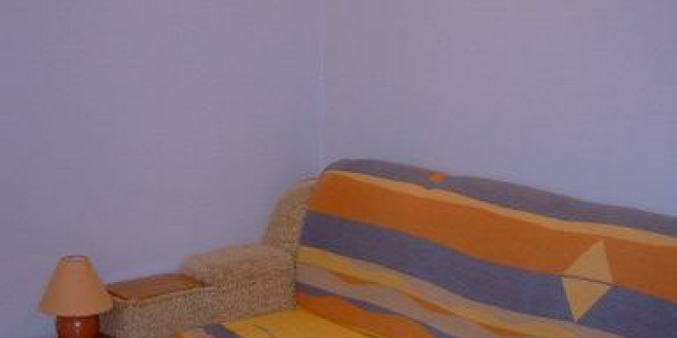 Studio Kiev Apartment Shevchenkivs'kyi district with kitchen and with internet