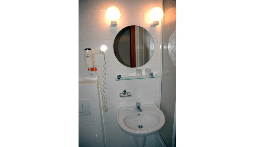 Hotel Olympik Tristar*** Praha - Einbettzimmer, Zweibettzimmer, Dreibettzimmer