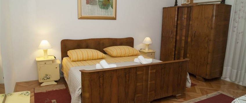 Apartment Tršćanska ulica Split - Apt 38275