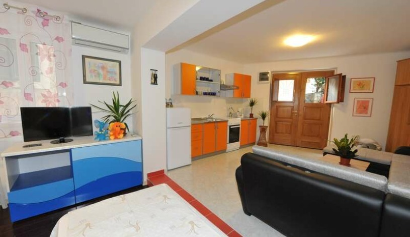 Apartment Trumbićeva obala Split - Apt 31526