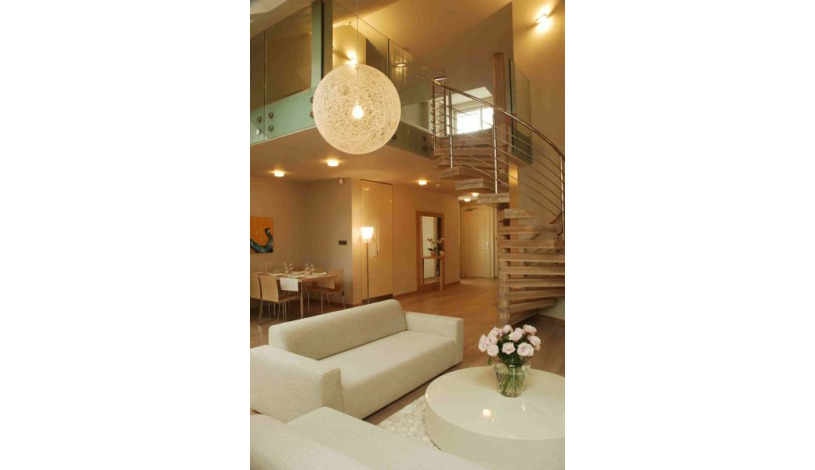 Tulip House Boutique Hotel Bratislava - Mezonetový Penthouse