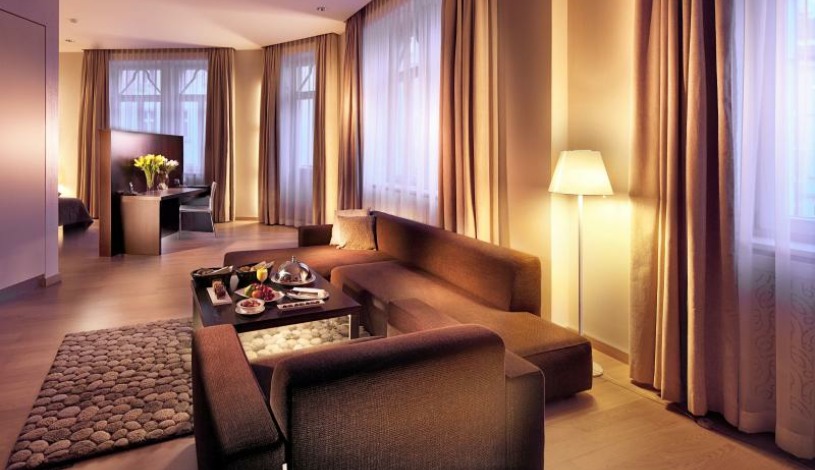 Tulip House Boutique Hotel Bratislava - DeLuxe Suite