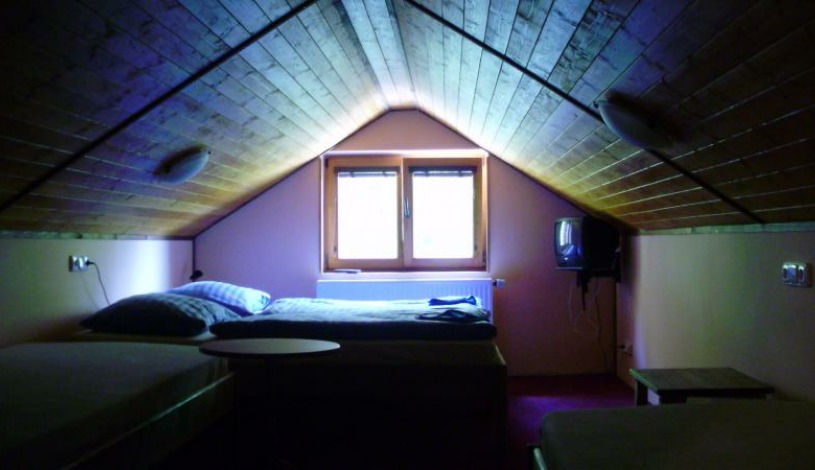 Penzion Kapitánka Kořenov - Čtyřlůžkový podkrovní