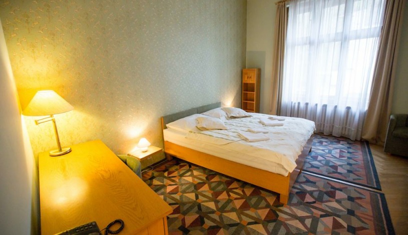 Hotel U Beránka Náchod - Dvoulůžkový pokoj SECESE s přistýlkou