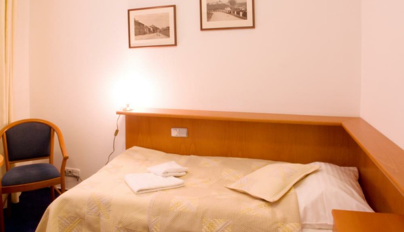 Hotel U Beránka Náchod - Jednolůžkový pokoj STANDARD