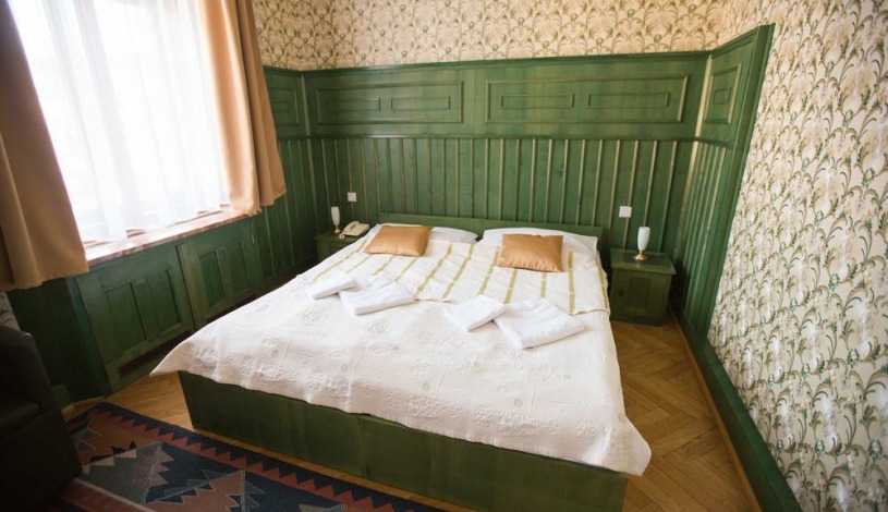 Hotel U Beránka Náchod - Dvoulůžkový pokoj SECESE