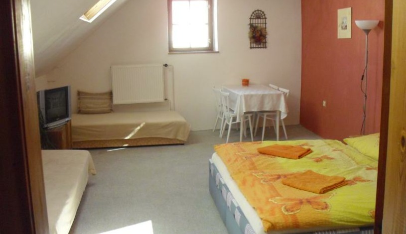 U Šeniglů Telč - Dvoulůžkový s přistýlkou