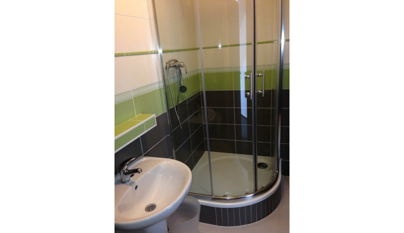 UBYTOVÁNÍ V SOUKROMÍ - Vinotéka Benešov