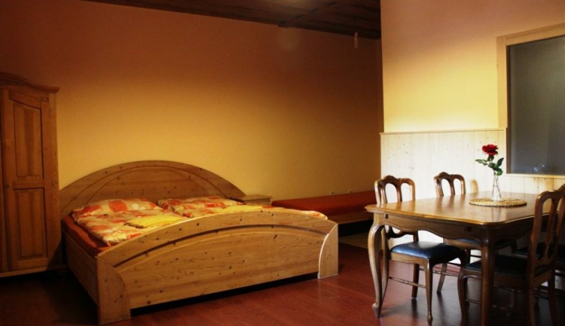 Penzion a restaurace U ČERTA Čerčany - 4 lůžkový, 2 lůžkový, 3 lůžkový