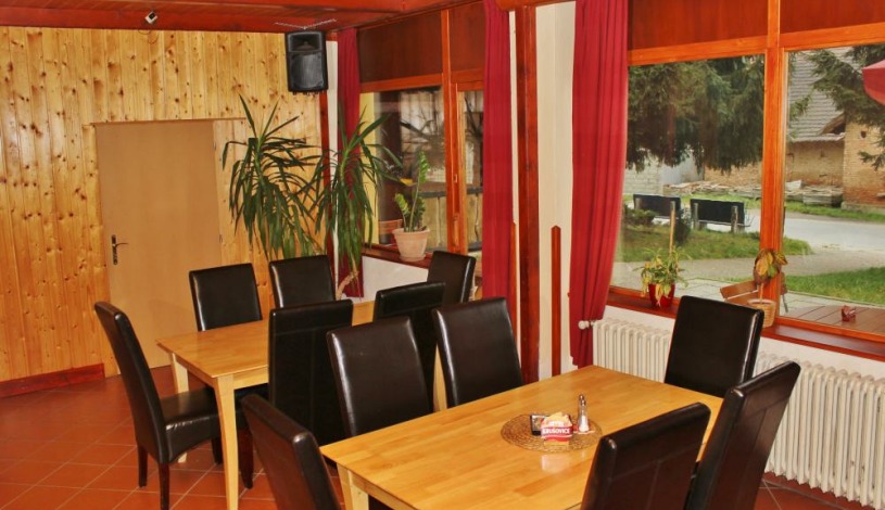 Penzion a restaurace U ČERTA Čerčany