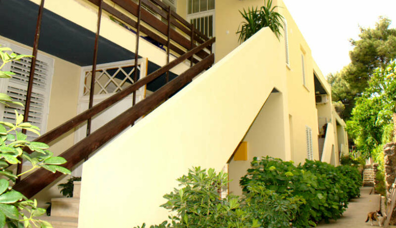 Apartment Ulica Alberta Hallera Dubrovnik - Apt 24300