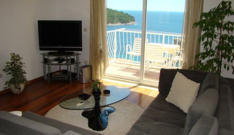 Apartment Ulica Ante Topića Mimare Dubrovnik - Apt 21126