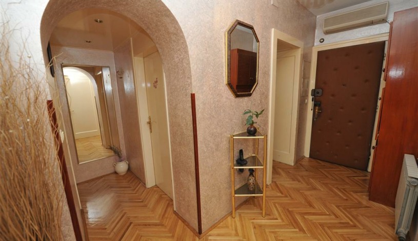 Apartment Ulica kralja Zvonimira Split - Apt 24367