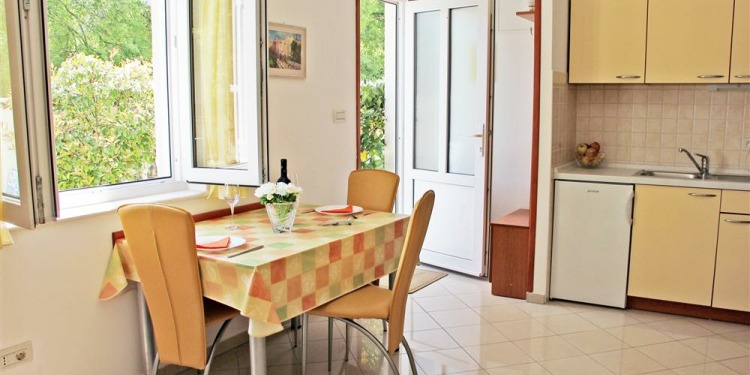 2-комнатная Aпартамент в Дубровник Lapad с кухней на 3 человека