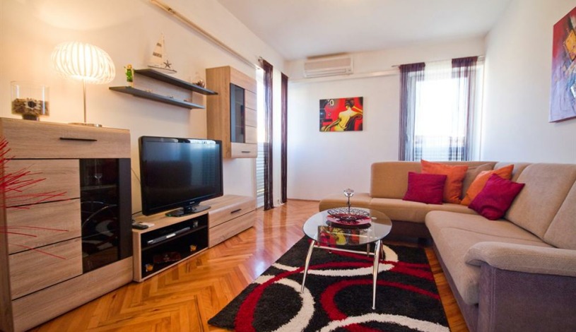 Apartment Ulica Nadbiskupa Mate Karamana Zadar - Apt 23939