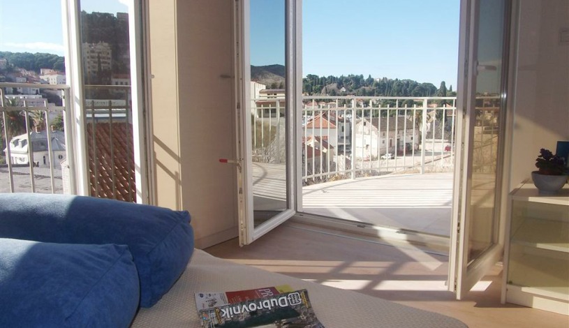 Apartment Ulica Silvija Strahimira Kranjčevića Dubrovnik - Apt 22489