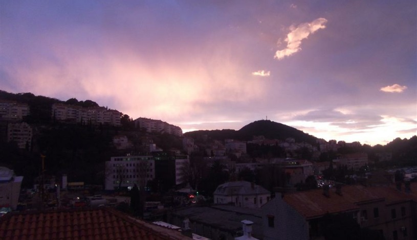Apartment Ulica Silvija Strahimira Kranjčevića Dubrovnik - Apt 22489