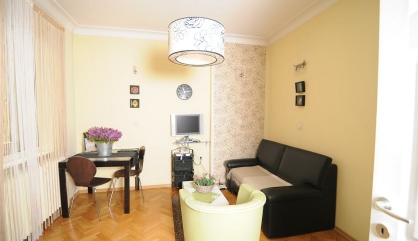 Apartment ulitsa