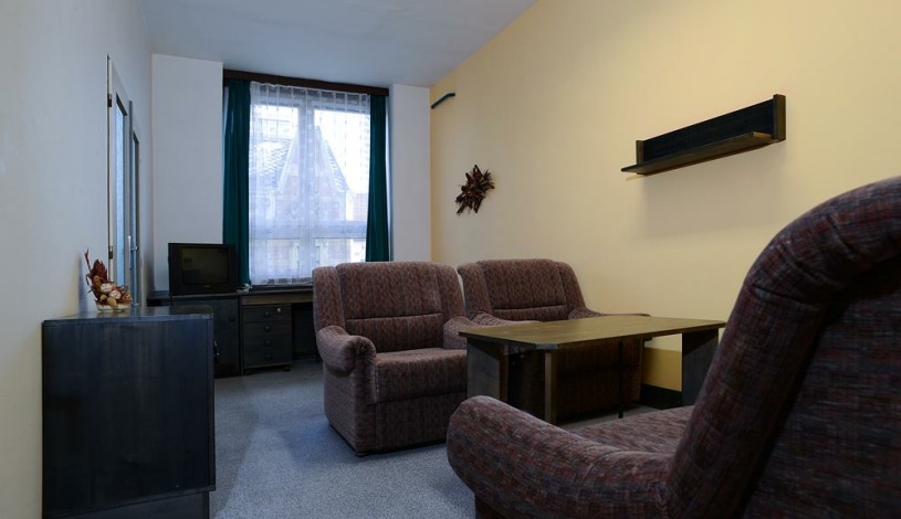 UNIHOTEL Liberec - apartmán - dvoulůžkový vč. TV