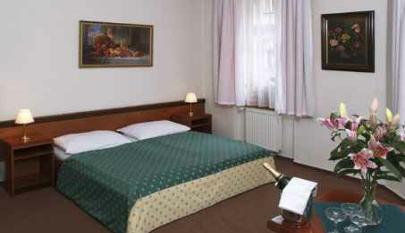 HOTEL U TŘÍ KORUNEK Praha - Pokój 2-osobowy