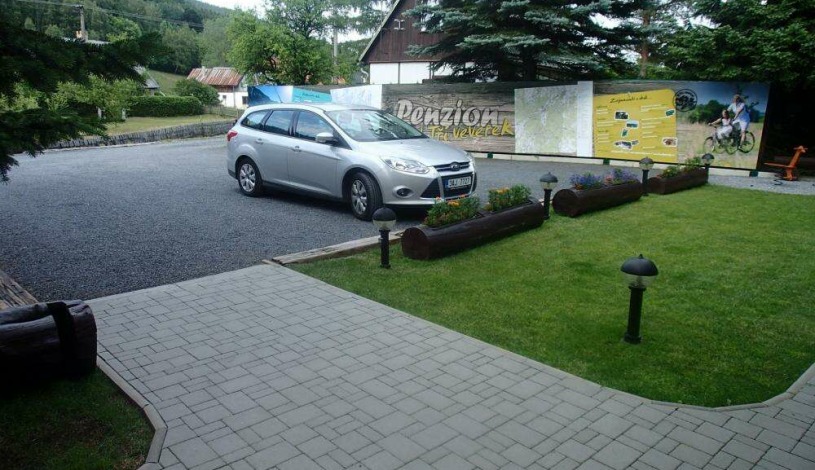 U Tří veverek Lipová-lázně