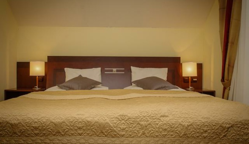 Hotel U ZVONU Plzeň - dvoulůžkový pokoj