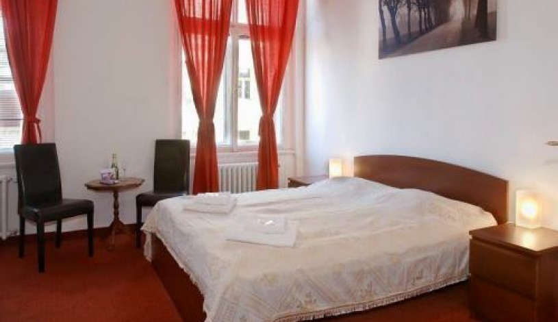 Hotel Venezia Praha - Pokoj pro 2 osoby, Pokoj pro 4 osoby