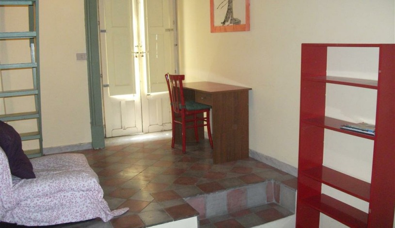 Apartment Via Antonino di Sangiuliano Catania - Apt 40984