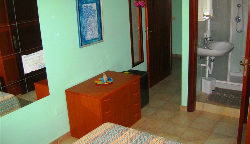 Apartment Via Cristoforo Colombo Sardinia - Apt 24253