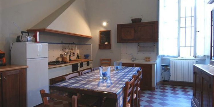 6-bedroom Apartment Firenze Santa Maria Novella with kitchen for 11 persons