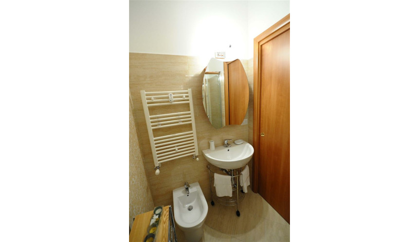 Apartment Via dei Gozzadini Roma - Apt 28963