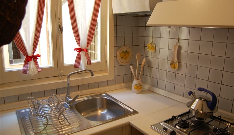 Apartment Via dei Serpenti Roma - Apt 32167