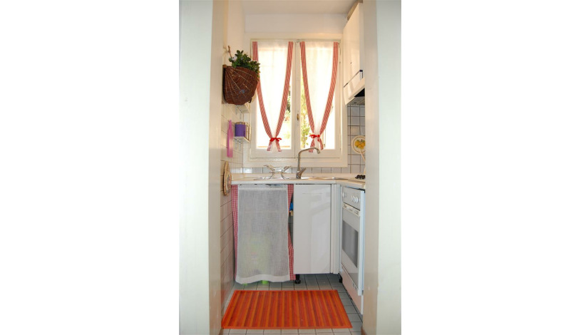 Apartment Via dei Serpenti Roma - Apt 32167