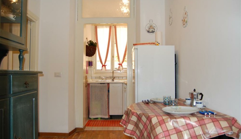 Apartment Via dei Serpenti Roma - Apt 32167