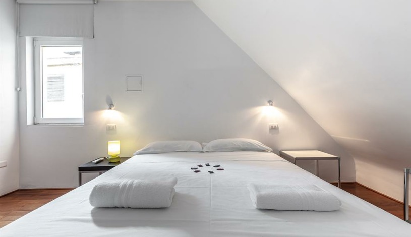 Apartment Via della Chiusa Milano - Apt 47413