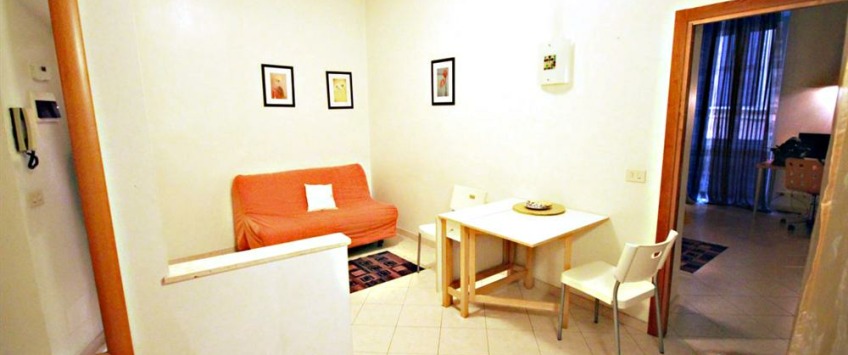 Apartment Via della Panetteria Roma