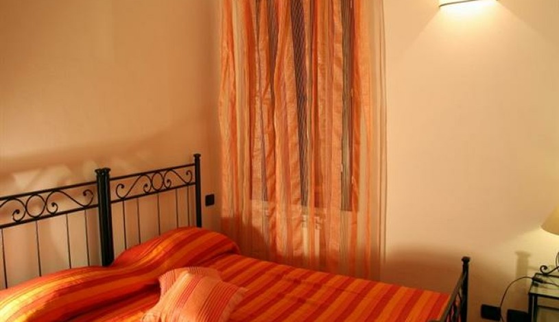 Apartment Via dell'Oriuolo Firenze - Apt 19021