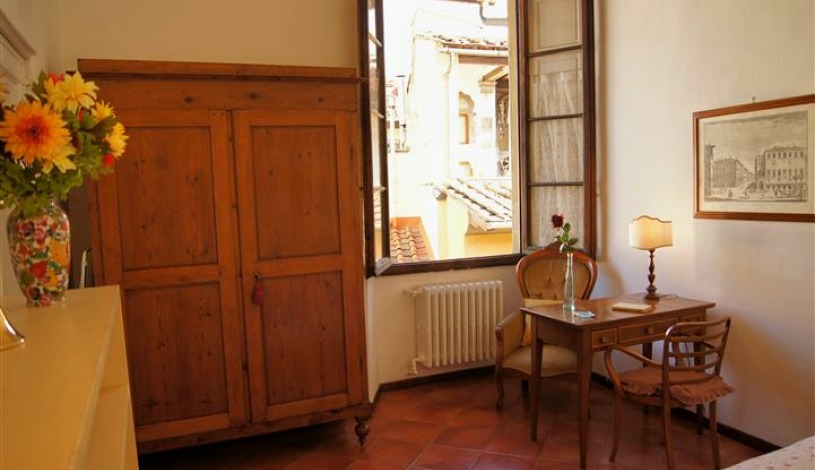 Apartment Via dell'Oriuolo Firenze