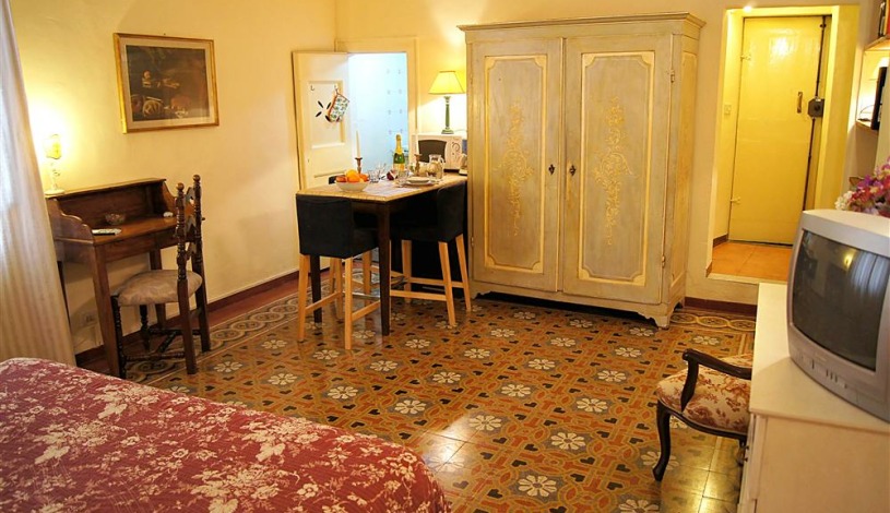 Apartment Via dell'Oriuolo Firenze - Apt 18596