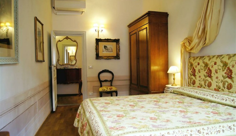 Apartment Via del Melarancio Firenze - Apt 18495