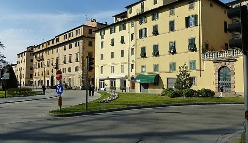 Apartment Via Francesco Carrara Lucca - Apt 27030
