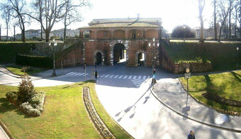 Apartment Via Francesco Carrara Lucca - Apt 27030