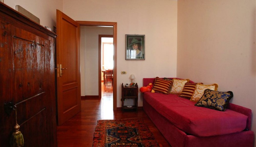 Apartment Via Merulana Roma - Apt 32099