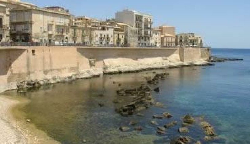 Apartment Via Salomone Siracusa - Apt 15170