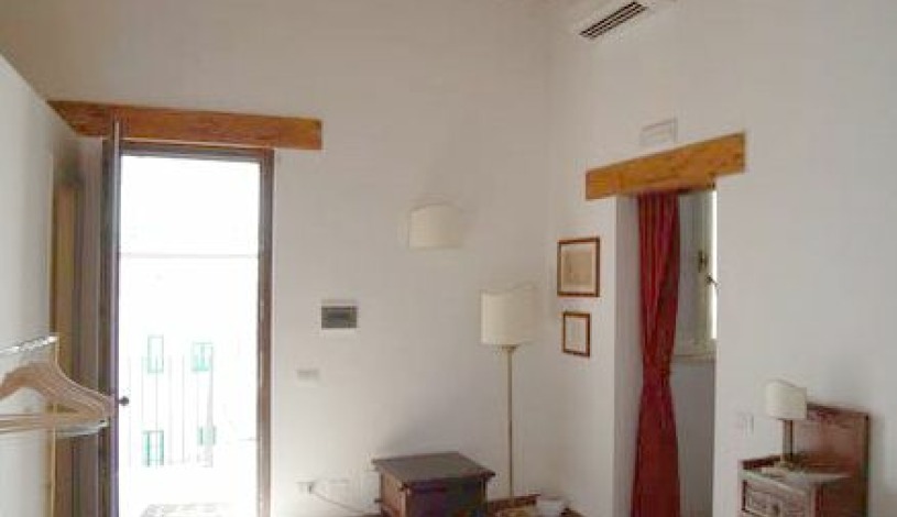 Apartment Via Salomone Siracusa - Apt 15184