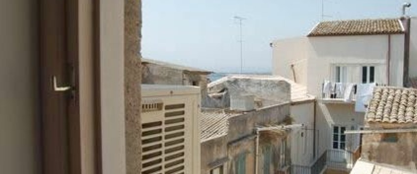 Apartment Via Salomone Siracusa - Apt 15184