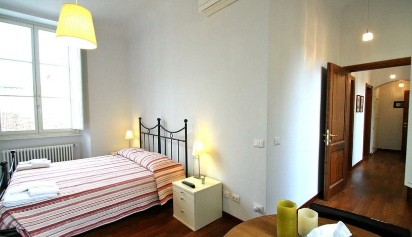 Apartment Via Sant'Antonino Firenze - Apt 21834